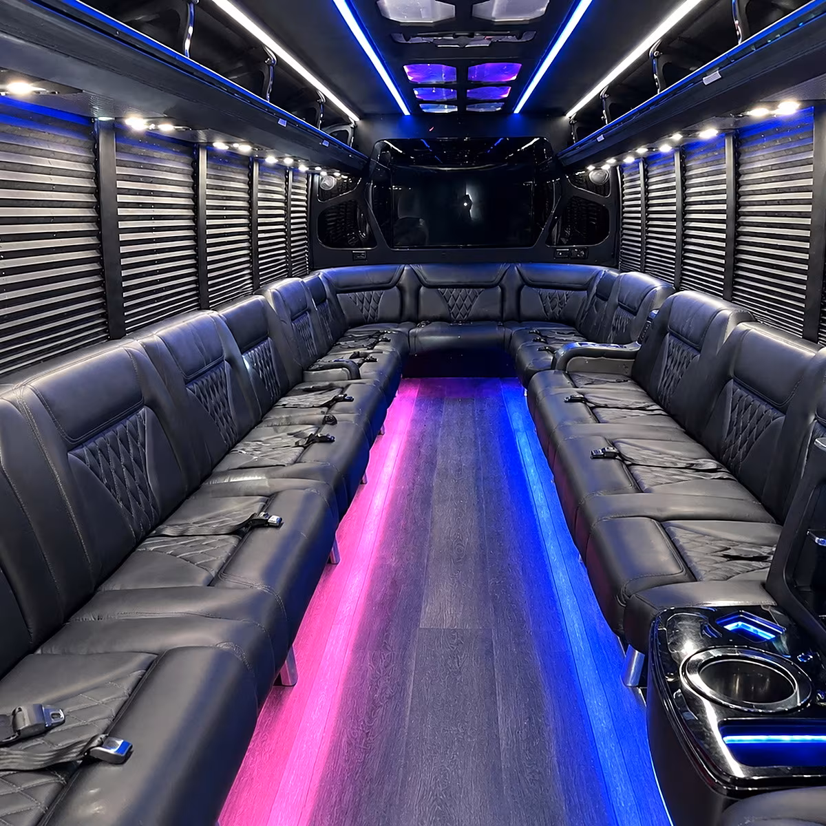Scottsdale Birthday, Sweet 16, & Quinceañera Transportation pickup coordination