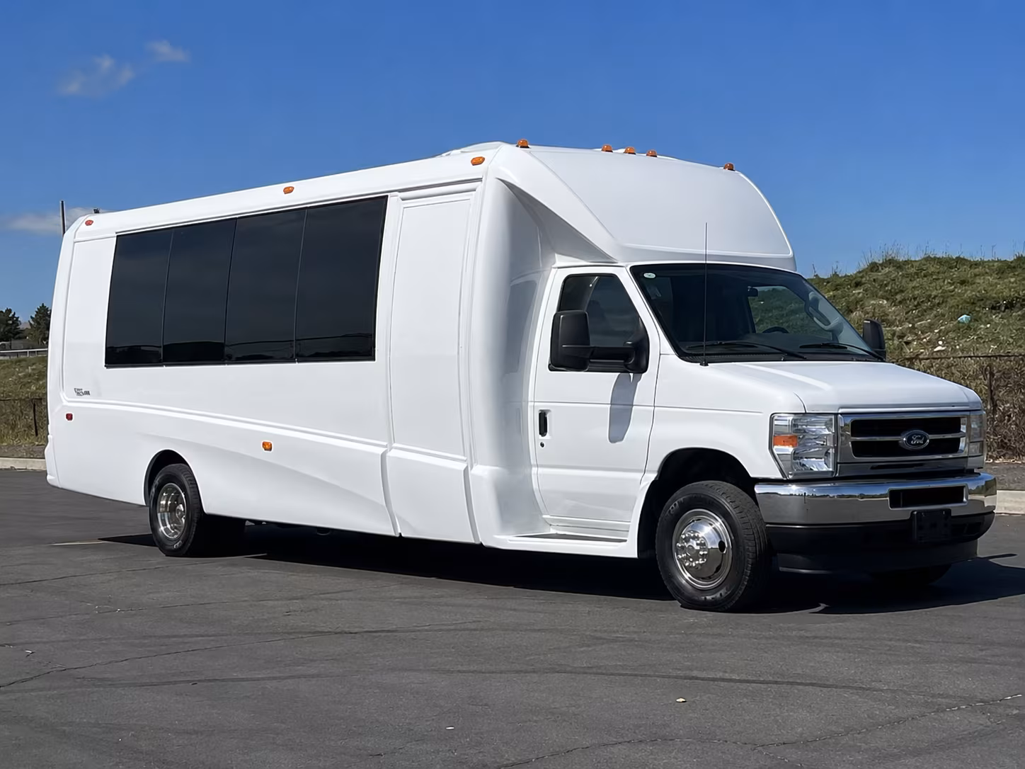 Scottsdale Winery Tour & Pub Crawl Transportation party bus interior